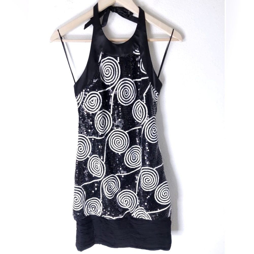 Cache Sequin Black & White, Swirl - Mini Halter Dress. Size 6